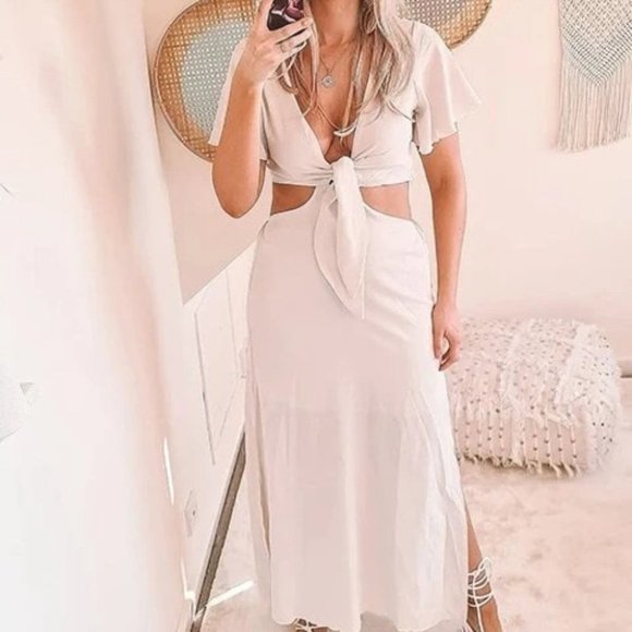 BEIGE TIE FRONT CUT OUT SPLIT HEM MAXI DRESS - Picture 14 of 14